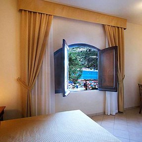 BAIA DELLE SIRENE BEACH RESORT
