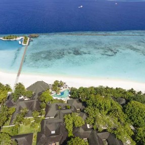 PARADISE ISLAND RESORT