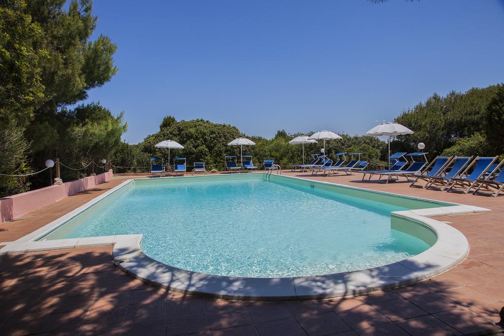MEZZALUNA CLUB HOTEL | Carloforte 
