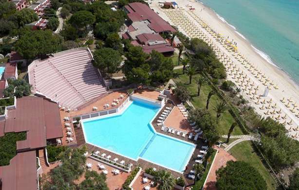 FREE BEACH CLUB | Costa Rei