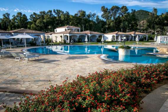 LIMONE BEACH VILLAGE | Castiadas