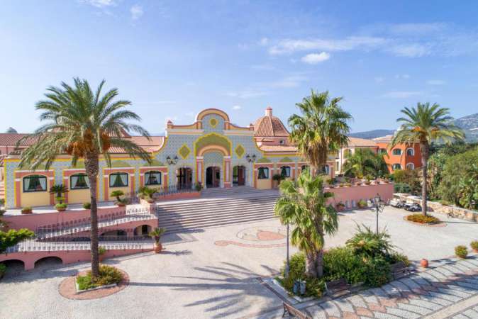 MARINA RESORT GARDEN CLUB & BEACH CLUB -  GARDEN ROOM | Orosei