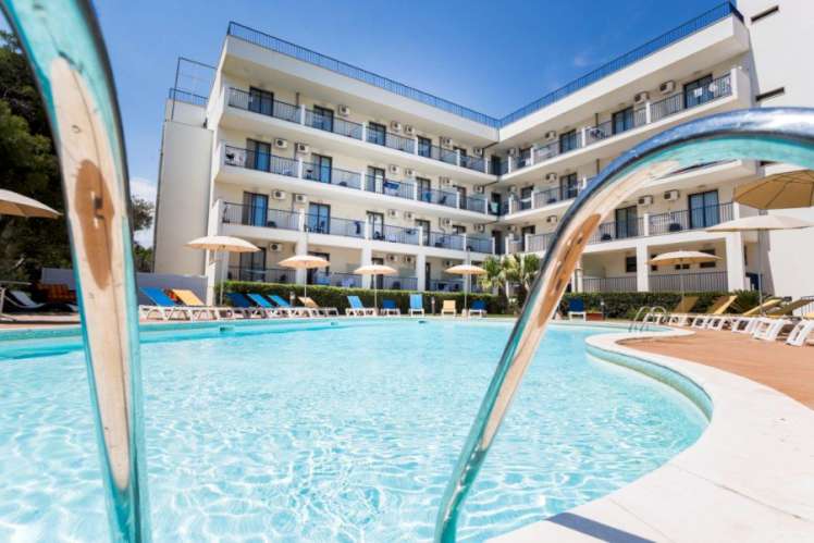 TICHO'S LIDO HOTEL  | Castellaneta Marina