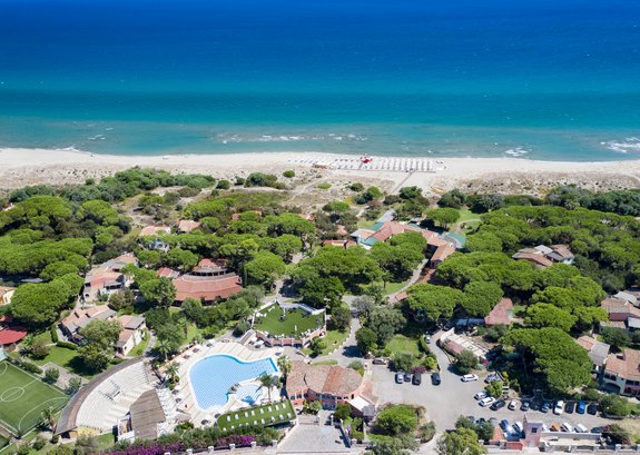 COLOSTRAI Eden Village | Colostrai