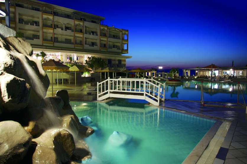 SERITA BEACH HOTEL SERITA BEACH HOTEL