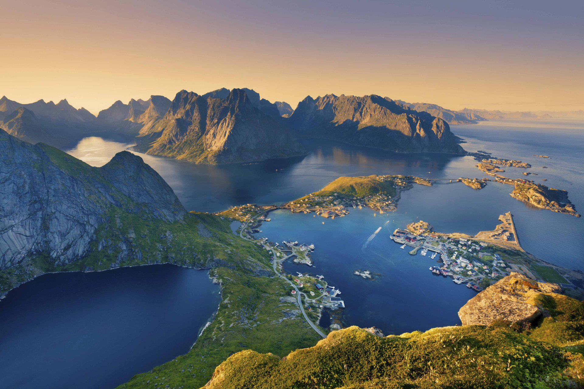 LAPPONIA, CAPO NORD E ISOLE LOFOTEN | Tour Lapponia e Norvegia