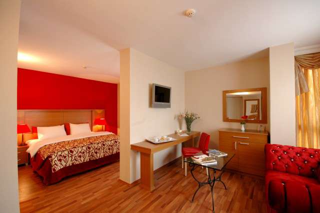 ANTIK HOTEL o similare ANTIK HOTEL o similare