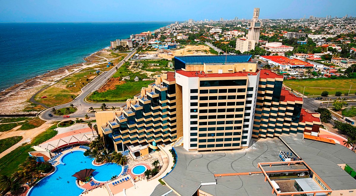 ASTON PANORAMA | Havana