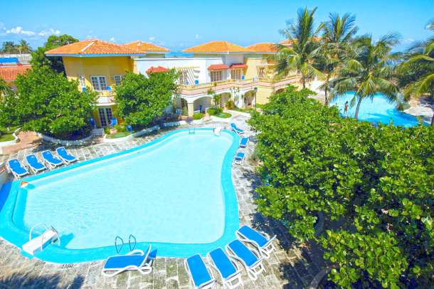 HOTEL COMODORO | Havana