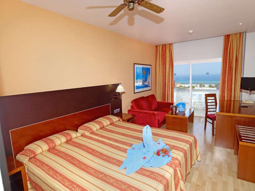 GOLDEN BEACH HOTEL | Fuerteventura