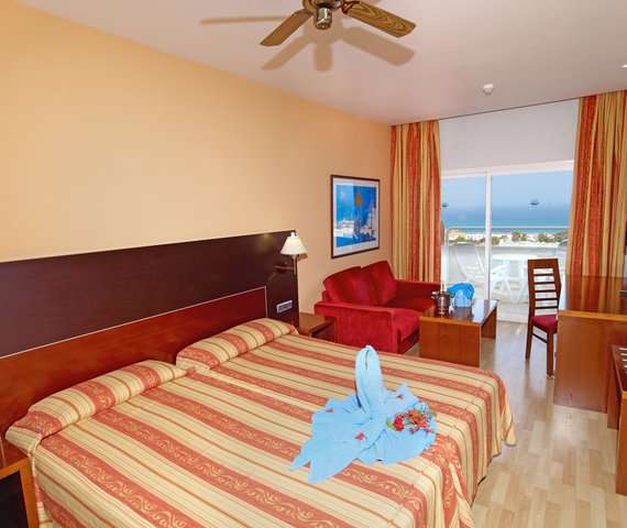 GOLDEN BEACH HOTEL | Fuerteventura