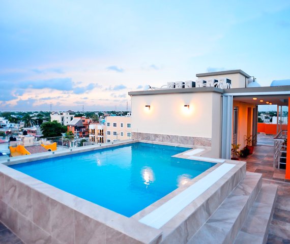 SUNRISE 42 SUITES HOTEL | Playa del Carmen