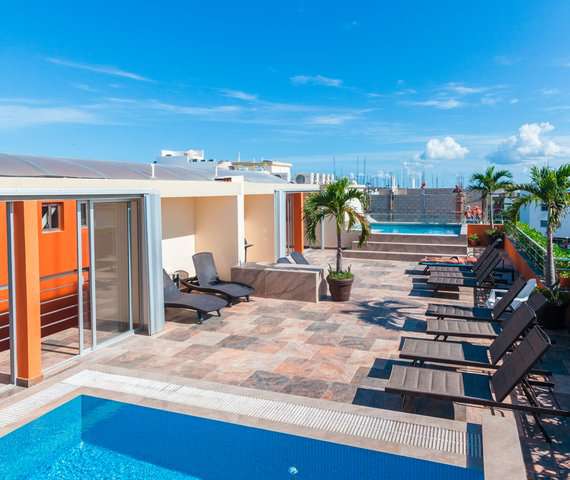 SUNRISE 42 SUITES HOTEL | Playa del Carmen