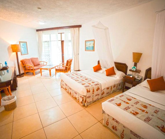 AMANI TIWI BEACH RESORT | Tiwi Beach