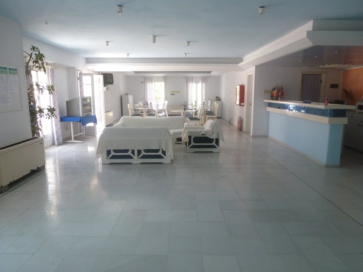 HOTEL STRATOS | Samos