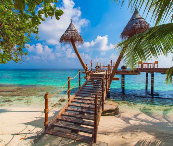 AAAVEEE NATURE'S PARADISE ISLAND RESORT | Atollo di Dhaalu