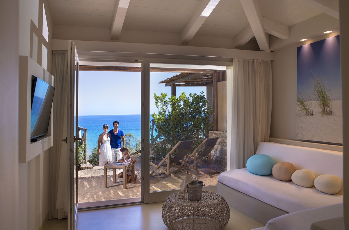 CHIA LAGUNA - HOTEL BAIA | Chia