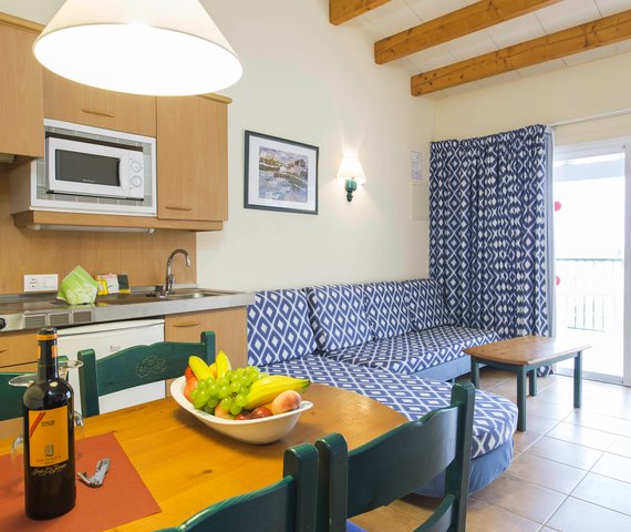 RVHOTELS SEA CLUB MENORCA RESORT | Minorca
