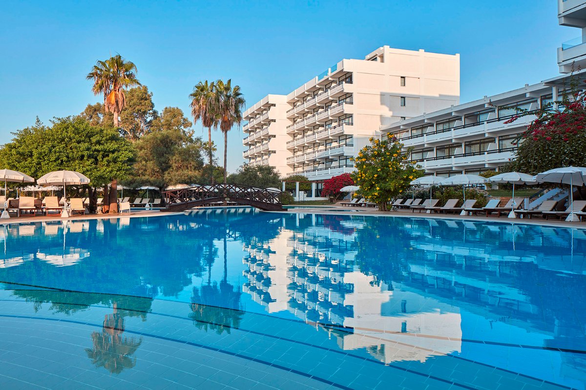 GRECIAN BAY | Ayia Napa