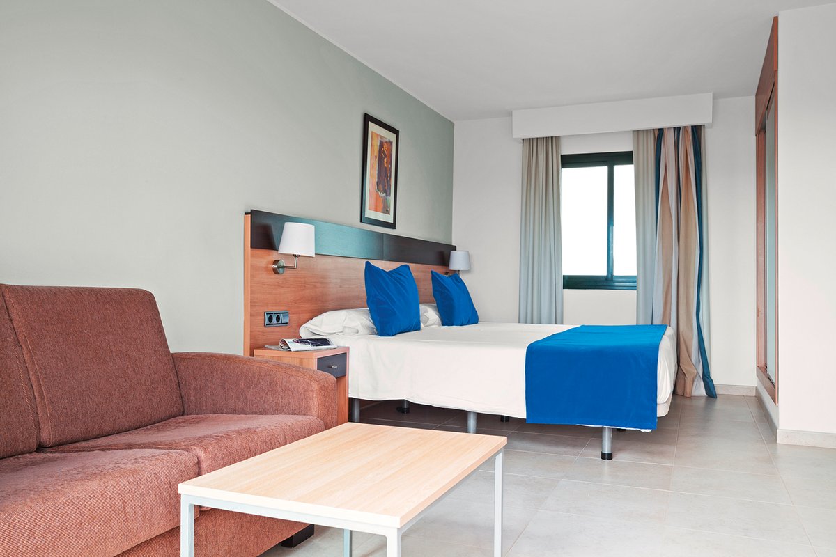 HOTEL POCILLOS PLAYA | Lanzarote
