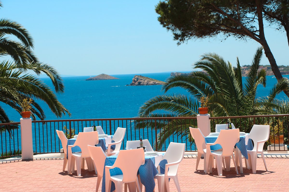 HOTEL CLUB CALA AZUL | Ibiza