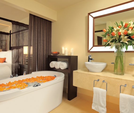 SECRETS WILD ORCHID | Montego Bay