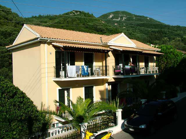 NIURIS APARTMENTS A NIURIS APARTMENTS A
