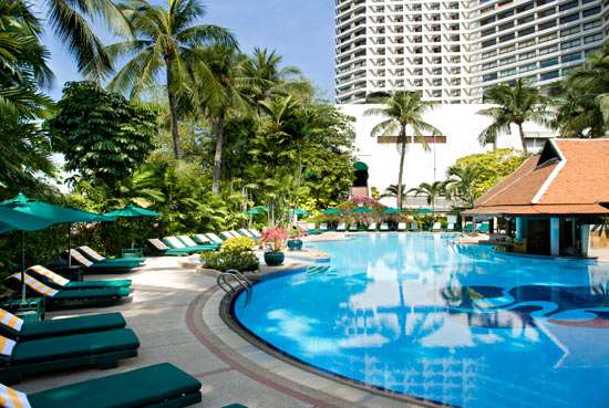 ROYAL O. SHERATON e CENTARA GRAND BEACH o similari ROYAL O. SHERATON e CENTARA GRAND BEACH o similari