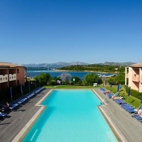 Sardegna . . . . . . . . . . . . [San Teodoro]